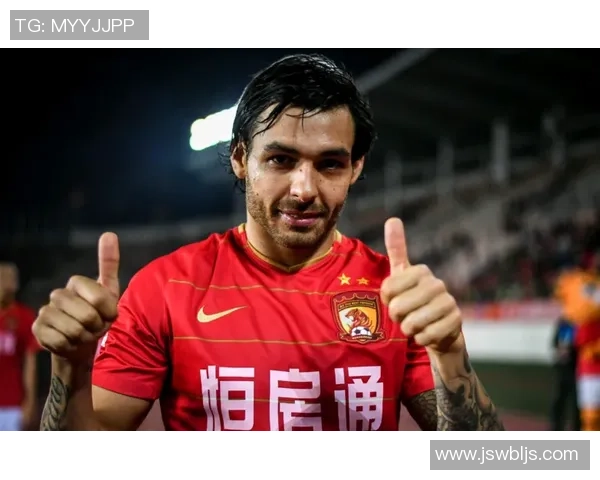 恒大足球球星女友大曝光 各大球员背后的美丽人生揭秘